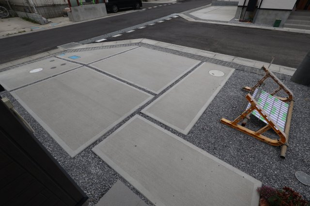 《仲介手数料無料》上尾市大字大谷本郷102-4新築一戸建てグラファーレの駐車場