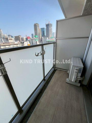 エスリード梅田グランノースのバルコニー|暖かな日差しのふりそそぐバルコニー