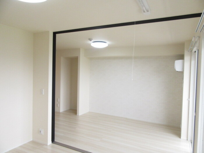 D-square牟呂町の居間・リビング