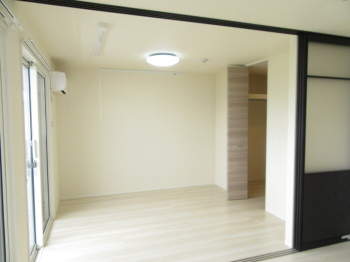 D-square牟呂町の寝室