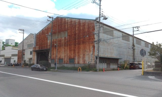 堺市堺区北波止町貸工場倉庫330万円