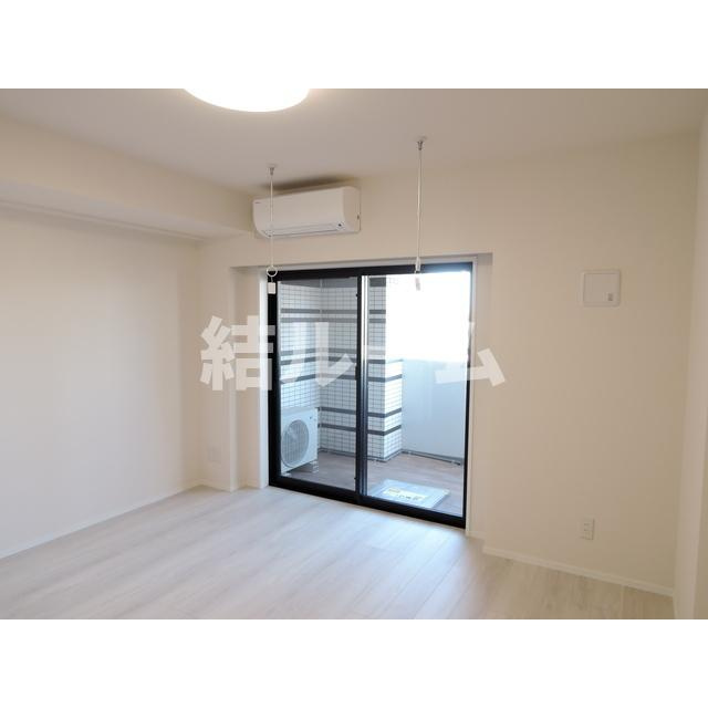 新宿区新宿６丁目の賃貸マンションのバルコニー