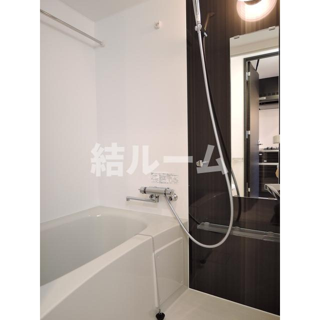 新宿区新宿６丁目の賃貸マンションの浴室