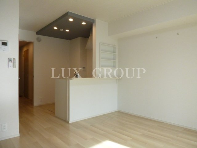 【居間・リビング】 | ベルク　リーベ　カベ