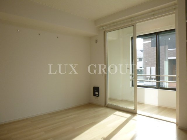 【洋室】 | ベルク　リーベ　カベ