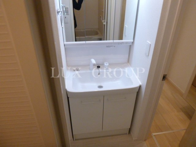 【洗面所】 | ベルク　リーベ　カベ