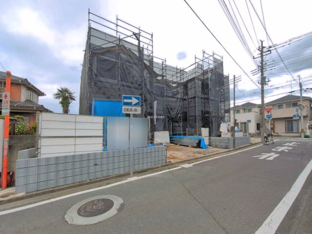 ふじみ野市元福岡１丁目の新築一戸建の前面道路含む現地写真