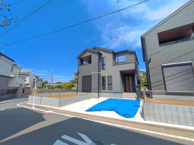 ふじみ野市元福岡１丁目の新築一戸建の前面道路含む現地写真