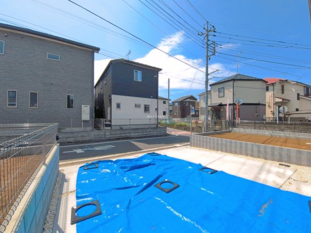 ふじみ野市元福岡１丁目の新築一戸建の駐車場