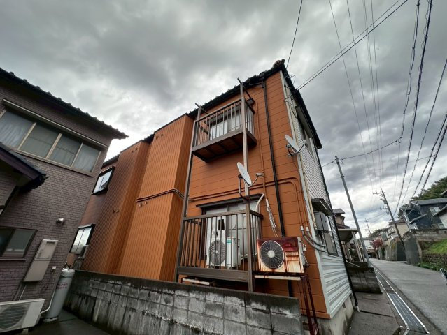 金沢市一棟アパートの外観