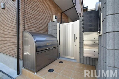 【エントランス】 | ペルラ小岩