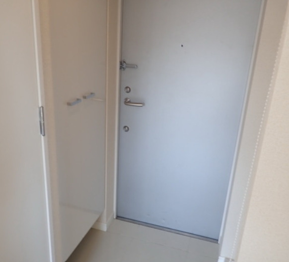 練馬区豊玉北４丁目の賃貸マンションの玄関