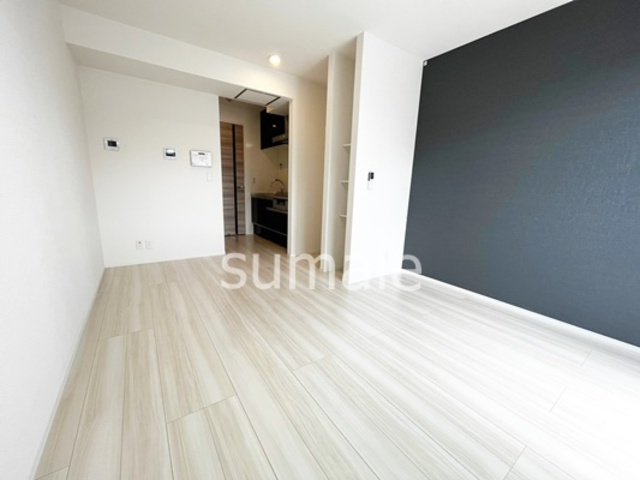 インペリアルヒルズの居間・リビング|洋室です