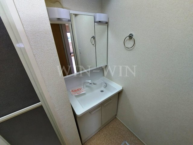 アンジュの家 Ⅰの独立洗面台