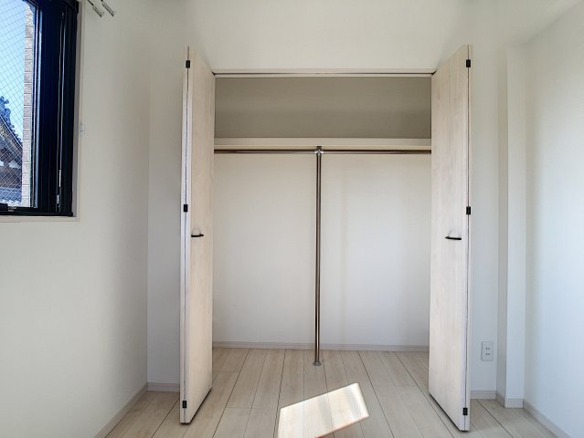 宗像市赤間４丁目の賃貸マンションの収納