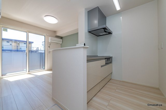 ピースヒルズのキッチン|写真は同じ大和ハウスの近い間取りの物です。参考にご覧下さい。