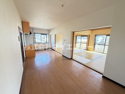 【居間・リビング】 | 蛇籠町マンション2号館