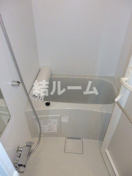 板橋区板橋２丁目の賃貸マンションの浴室
