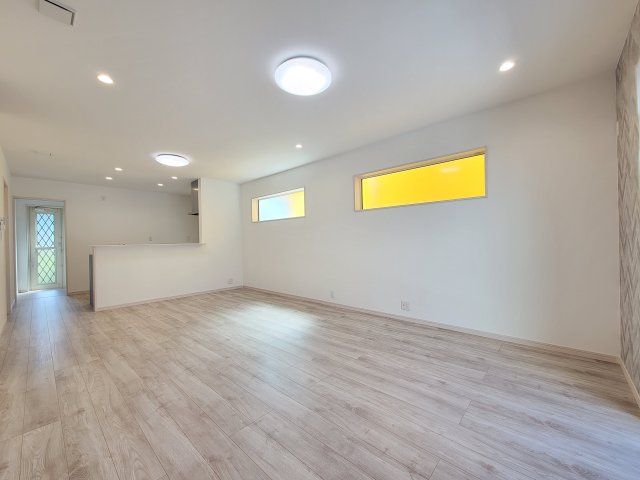 紀三井寺1区画（740-20）・新築戸建の居間・リビング