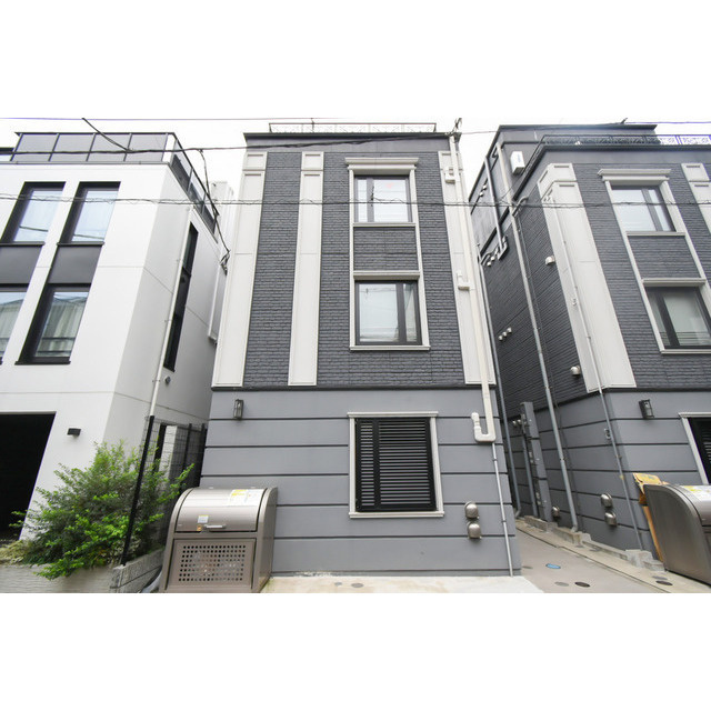 ルネサンスコート千駄ヶ谷SOUTHの外観|落ち着いた雰囲気の外観です