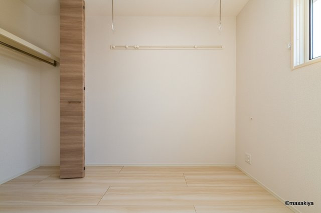 ピースヒルズの洋室|写真は同じ大和ハウスの近い間取りの物です。参考にご覧下さい。