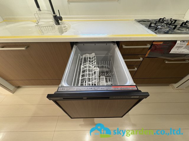 茅ヶ崎市松尾３期　中古戸建　全１棟のキッチン|食洗機付いてます