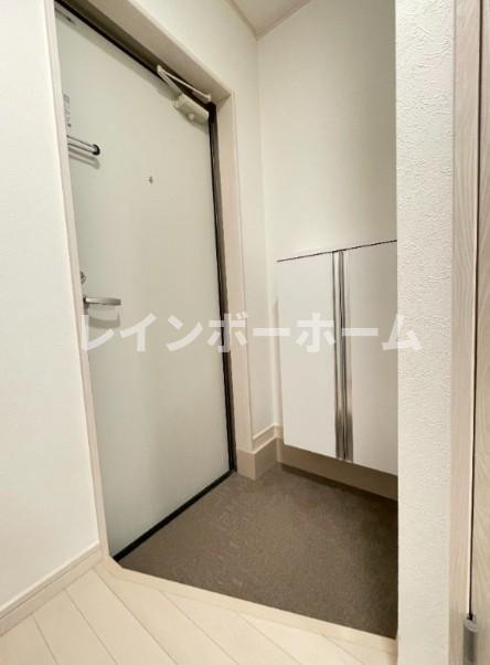 インフィニティ　ハイツの玄関