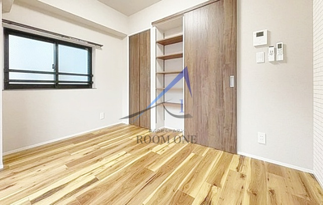 門前仲町杉田ビルの居間・リビング|洋室のお部屋です。