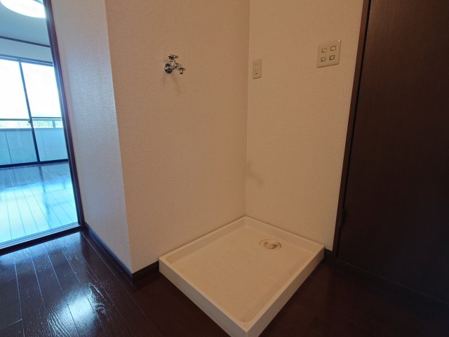 レインボーハイツのランドリースペース