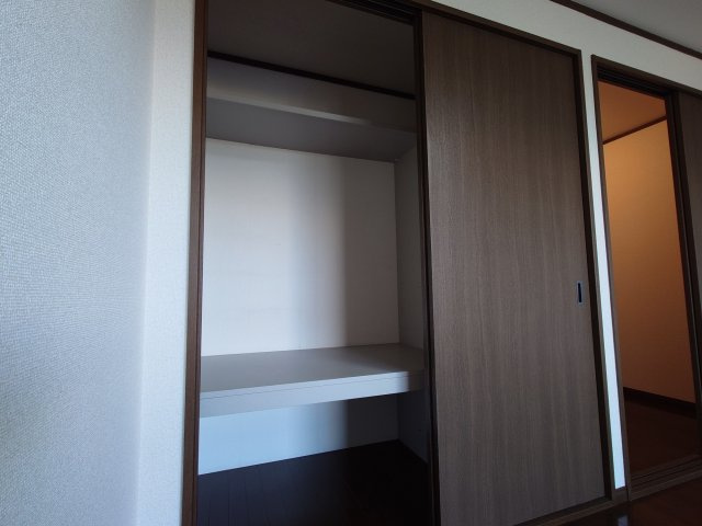 レインボーハイツの収納
