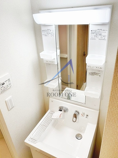 b’CASA堀切の洗面所|洗面台です。