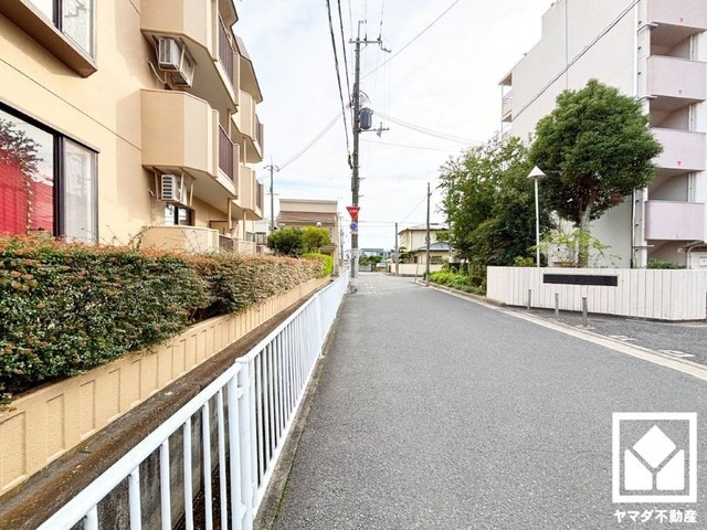 尼崎塚口西住宅のその他|広々17.5帖のLDKが魅力。家族全員がリラックスできる、ゆったりとした快適リビングで温かい団らんの時間を。