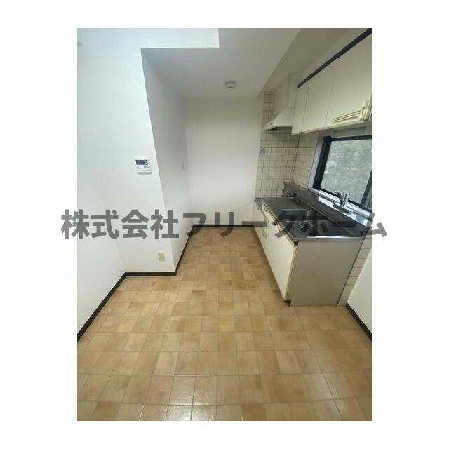 小金井市緑町５丁目の賃貸マンションの居間・リビング