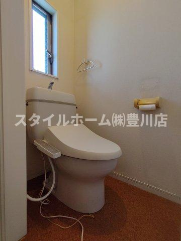 ゲートサイドのトイレ