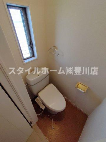ゲートサイドのトイレ