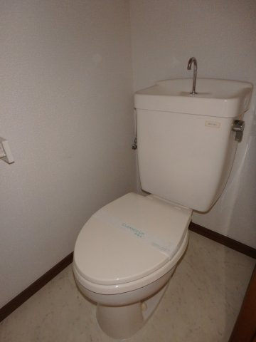 シャトル小林のトイレ
