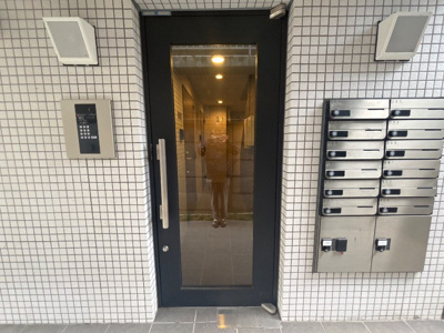 【エントランス】 | THE ROOM＇S 渋谷本町