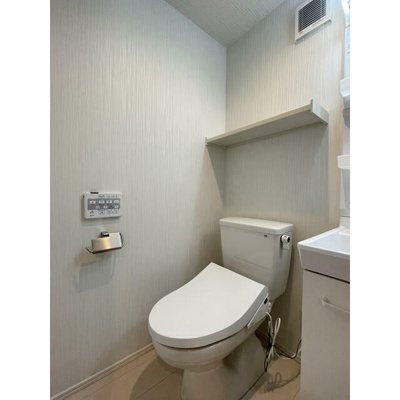 【トイレ】 | THE ROOM＇S 渋谷本町 | ※別部屋のお部屋の写真です。
