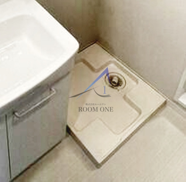 レジデンスサルバトーレの設備|洗濯機置き場です。