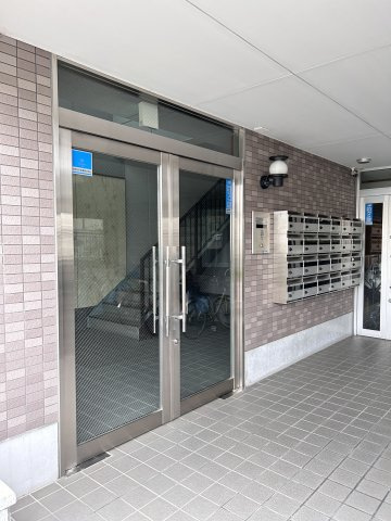 【エントランス】