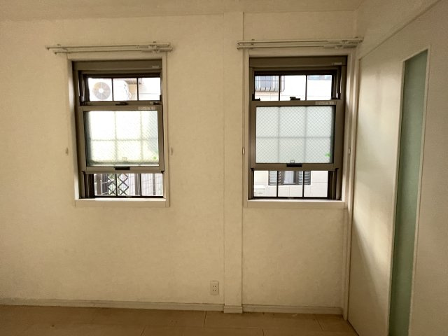 モンチャテウの収納|ウォークインクローゼットです※別部屋写真