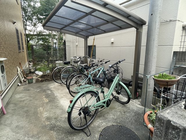 モンチャテウのキッチン|ゆったりとしたシンクです※別部屋写真