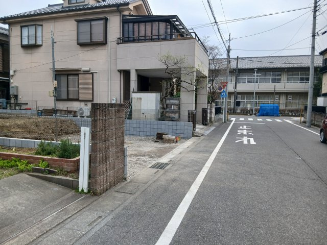 リーブルガーデン・Ｓ　熊谷月見町第３　の前面道路含む現地写真|現地前面道路（2026年03月30日）撮影