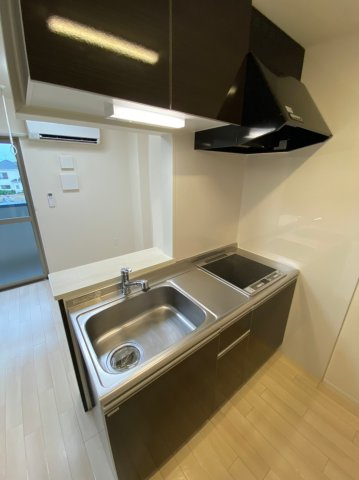 茅ヶ崎市松林３丁目の賃貸マンションのキッチン|広々としたキッチンです♪