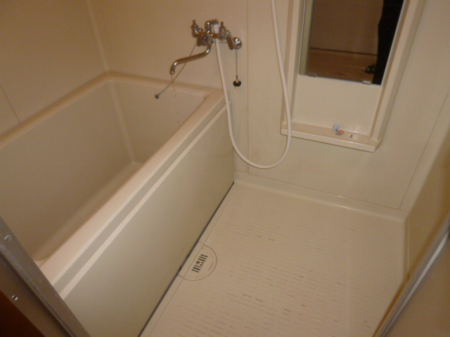 ニューシティともえⅢの浴室