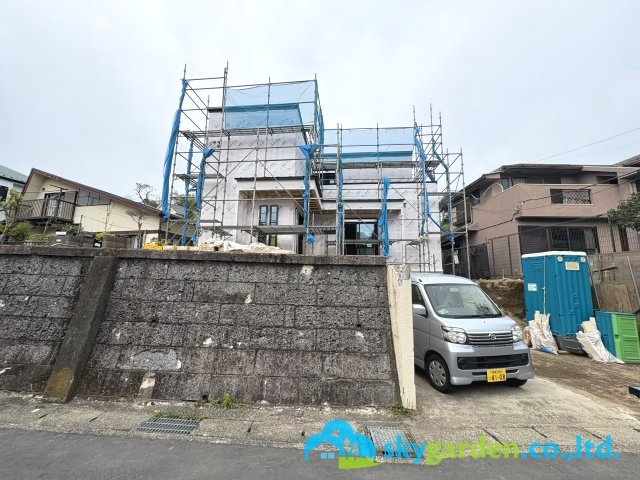 鎌倉市梶原三丁目 新築戸建 全1棟の外観|令和8年4月13日撮影（工事中）