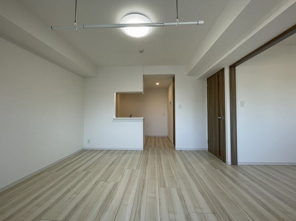 【居間・リビング】