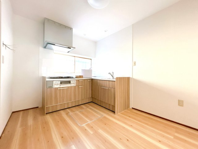 高知市北竹島町　中古戸建のキッチン