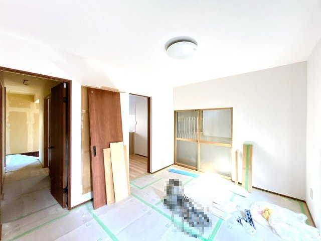 高知市北竹島町　中古戸建の洋室