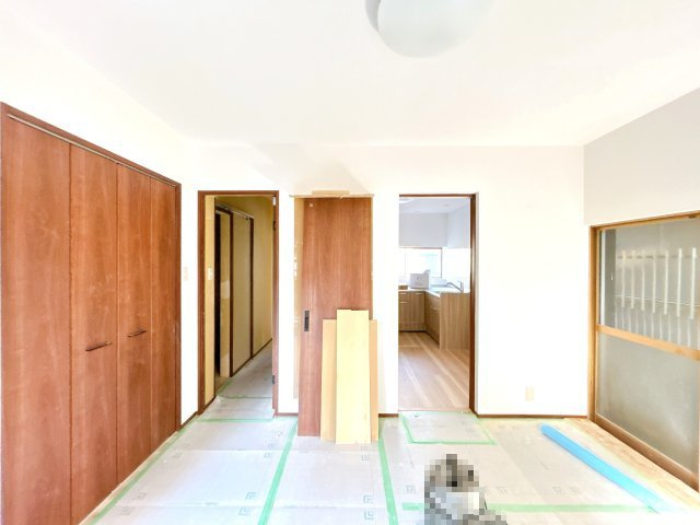 高知市北竹島町　中古戸建の洋室